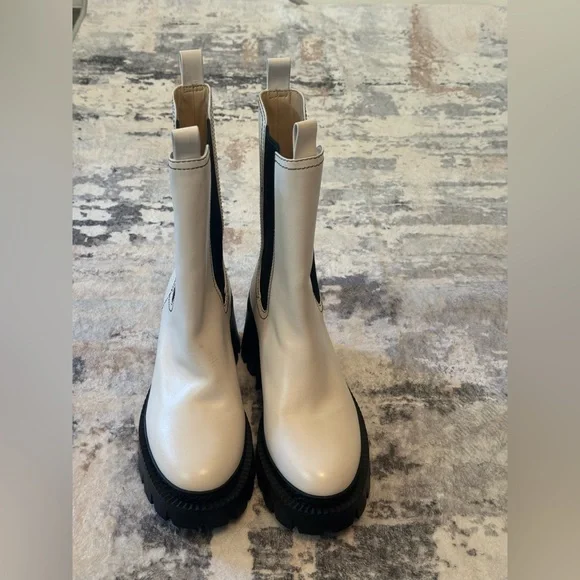 Coach Alexa Chelsea Boots White Leather Streetwear Chunky Heel Sz 8 - Picture 4 of 12